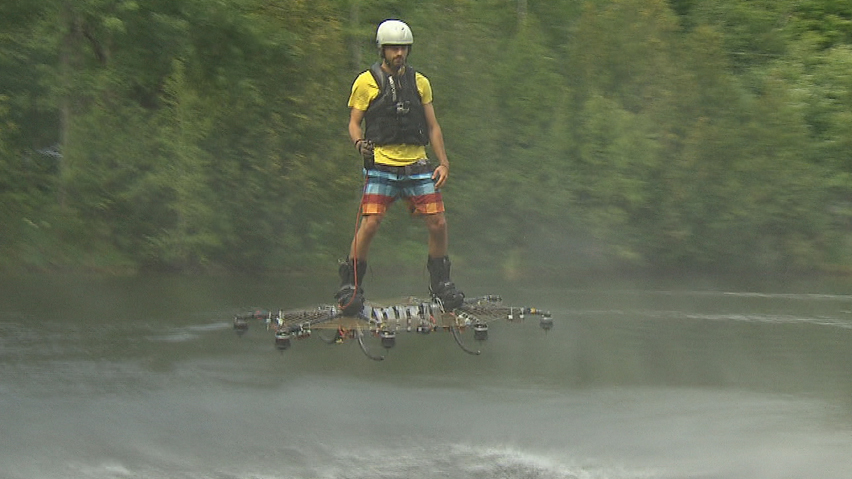 sherren-hovercraft-still7-cropped